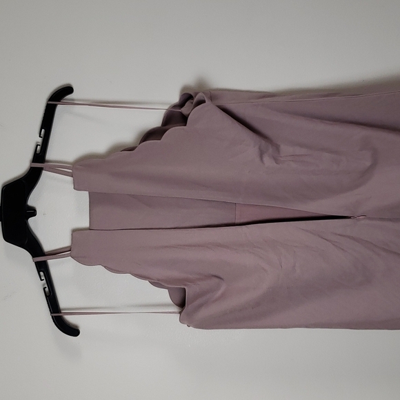 Lulu's scalloped edge halter mini dress, mauve, women's size XL. - Picture 7 of 9